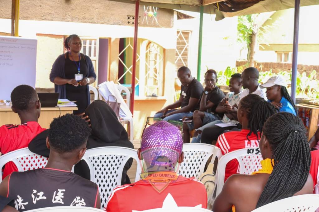 Kisped a meeting with a woman leading in the front